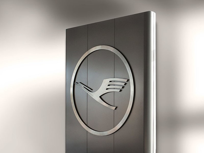 Drastischer Rückgang bei Flugreisen belastet Quartalsergebnis der Lufthansa Group erheblich